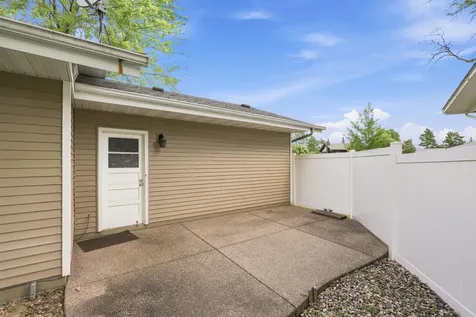 443 Cord Circle New Brighton MN 55112