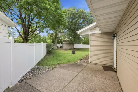 443 Cord Circle New Brighton MN 55112