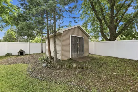 443 Cord Circle New Brighton MN 55112
