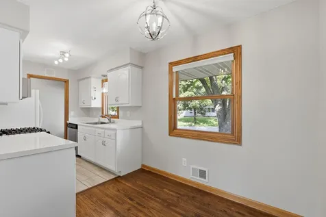 443 Cord Circle New Brighton MN 55112