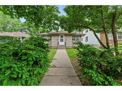 917-919 Weeks Avenue SE Minneapolis MN 55414