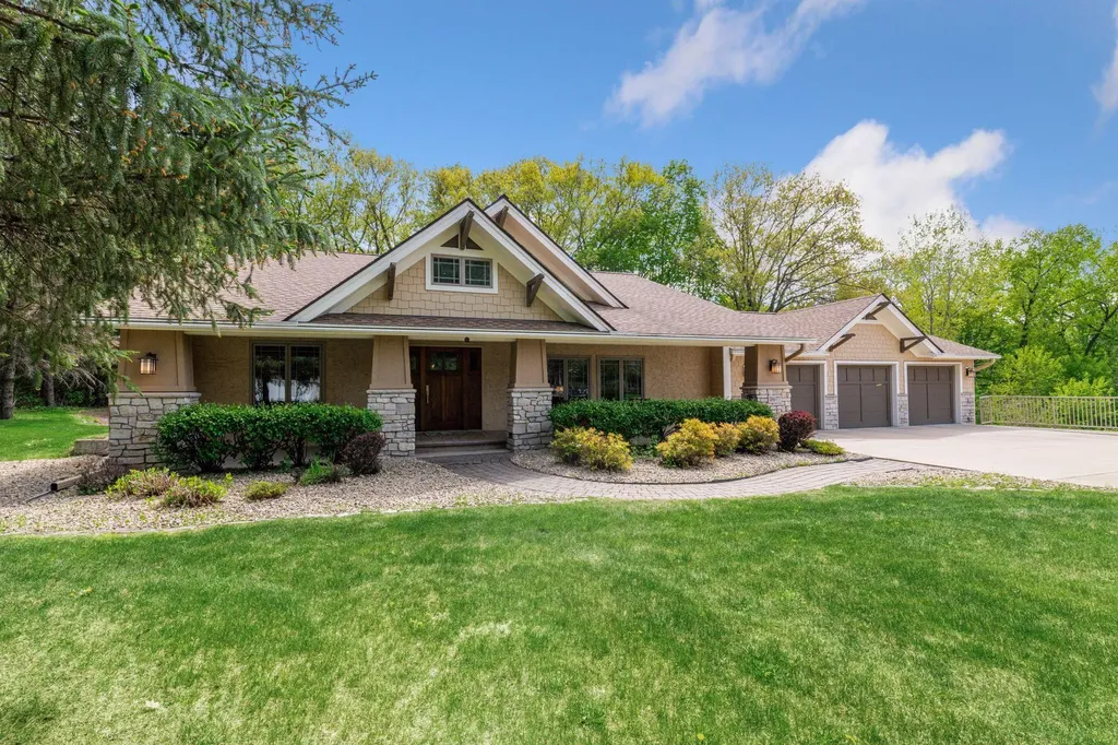 18677 Ponderosa Court Eden Prairie MN 55347