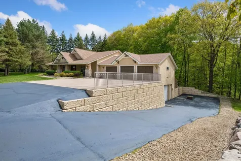18677 Ponderosa Court Eden Prairie MN 55347