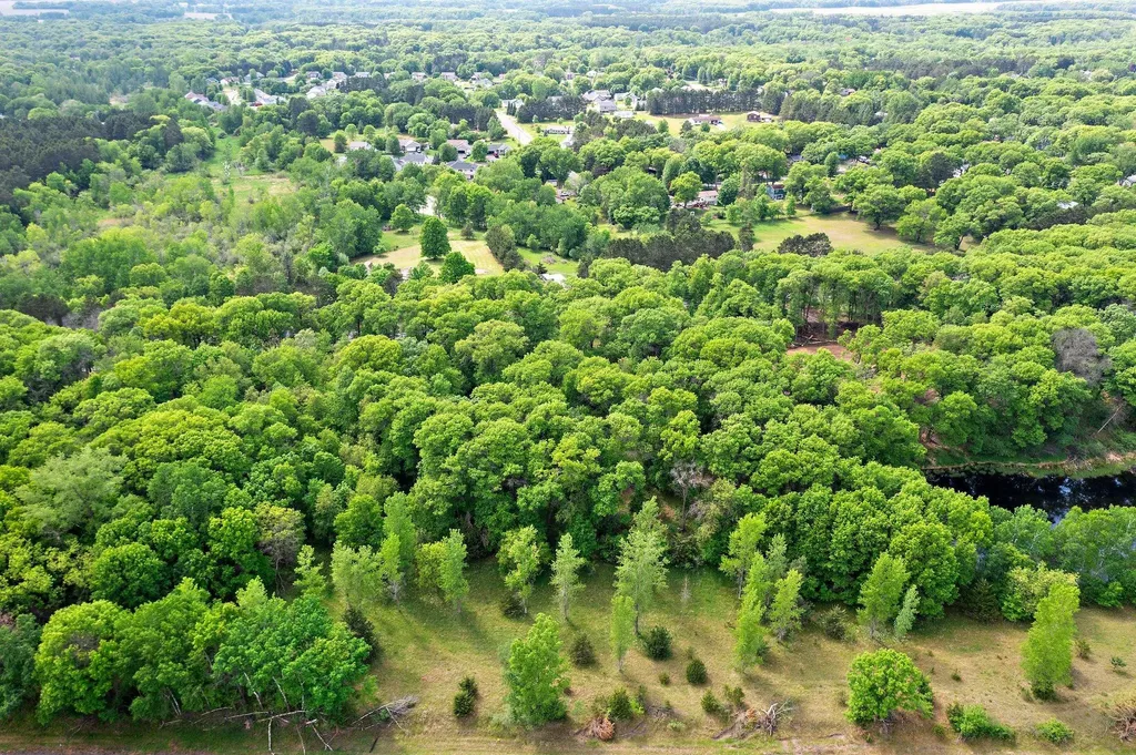 Lot 5 Central Drive NE Cambridge MN 55008
