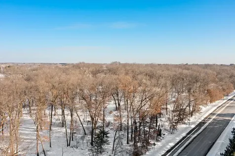Lot 5 Central Drive NE Cambridge MN 55008