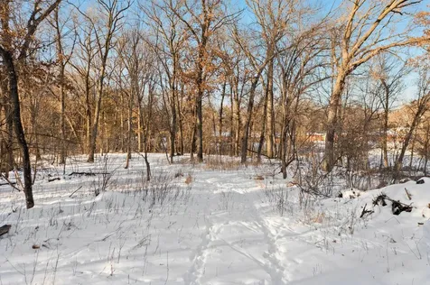 Lot 5 Central Drive NE Cambridge MN 55008