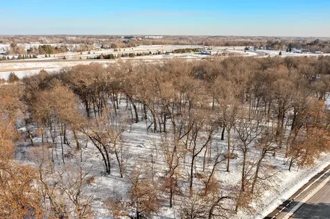 Lot 5 Central Drive NE Cambridge MN 55008