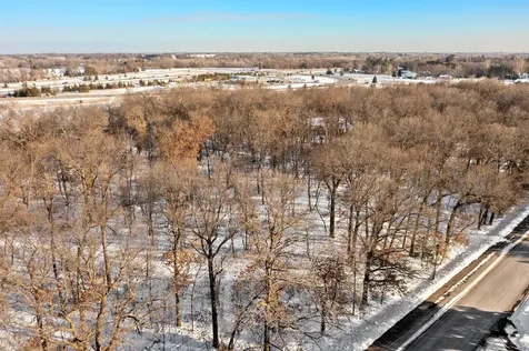 Lot 5 Central Drive NE Cambridge MN 55008
