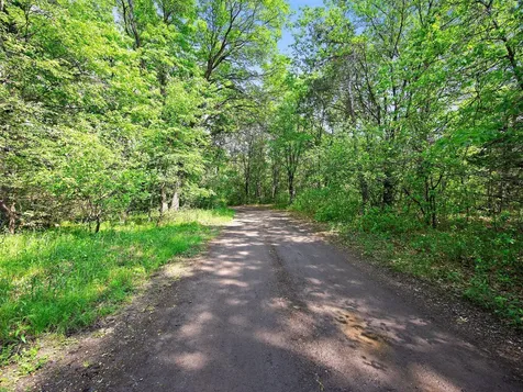 Lot 5 Central Drive NE Cambridge MN 55008