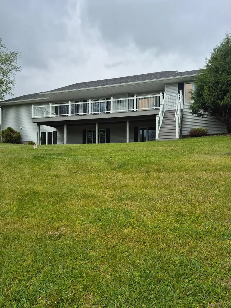 101 Northridge Drive Kenyon MN 55946
