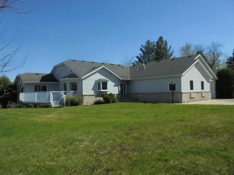 101 Northridge Drive Kenyon MN 55946
