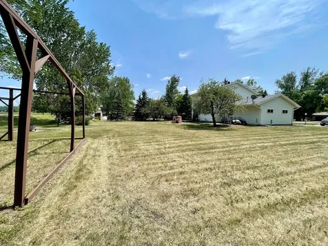 1004 63rd Avenue N Moorhead MN 56560