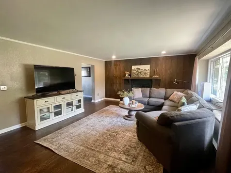 1004 63rd Avenue N Moorhead MN 56560