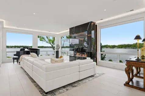 2492 Bantas Point Road Wayzata MN 55391