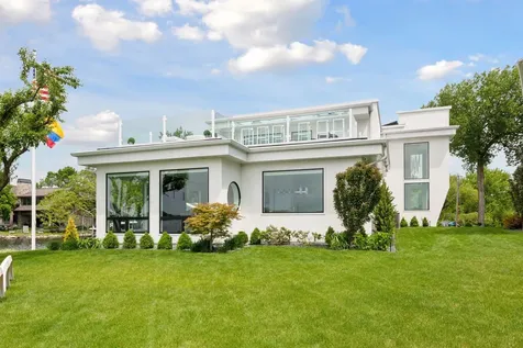 2492 Bantas Point Road Wayzata MN 55391