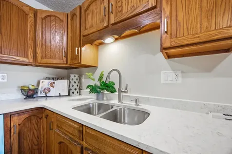 2326 20th Avenue S Fargo ND 58103