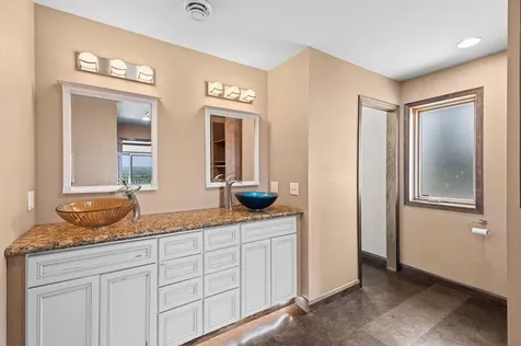 1821 Grandview Avenue Red Wing MN 55066