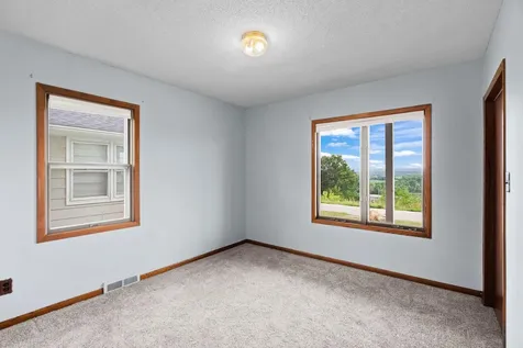 1821 Grandview Avenue Red Wing MN 55066