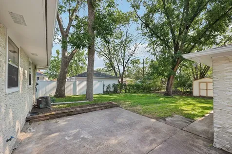 11301 Quince Street NW Coon Rapids MN 55448