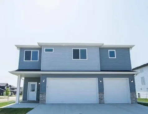 4887 Hampton Circle S Moorhead MN 56560
