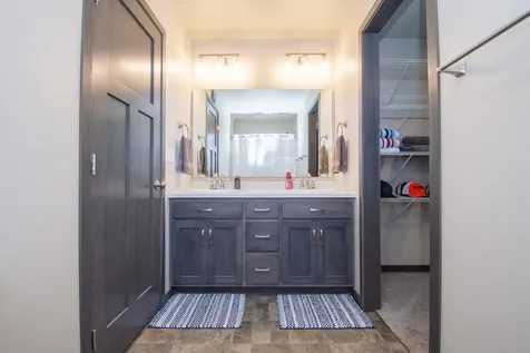 4887 Hampton Circle S Moorhead MN 56560