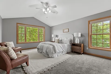 5005 Scenic Oak Drive SW Rochester MN 55902