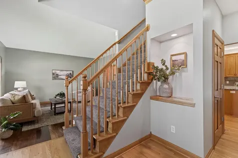 5005 Scenic Oak Drive SW Rochester MN 55902