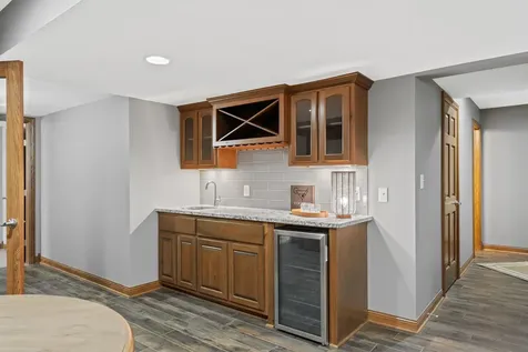 5005 Scenic Oak Drive SW Rochester MN 55902