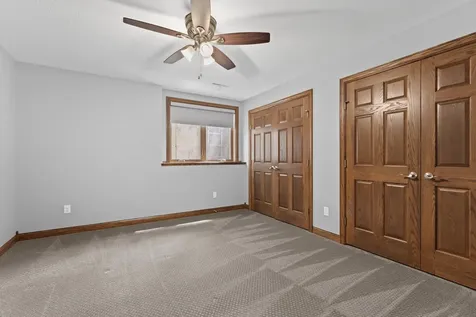 5005 Scenic Oak Drive SW Rochester MN 55902