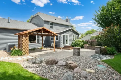 5005 Scenic Oak Drive SW Rochester MN 55902