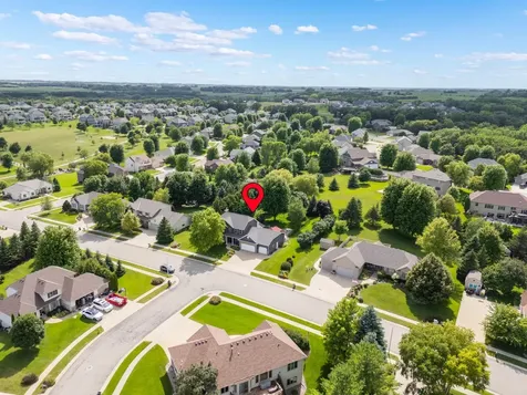 5005 Scenic Oak Drive SW Rochester MN 55902