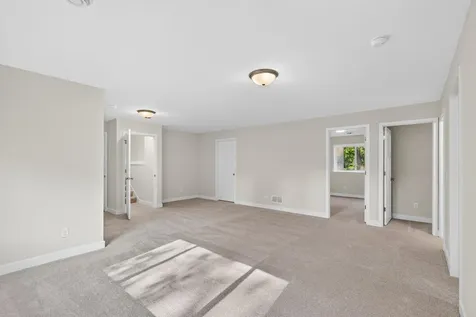 5832 Perry Avenue N Crystal MN 55429