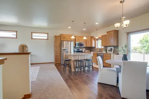 1254 39th Avenue S Moorhead MN 56560
