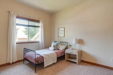 1254 39th Avenue S Moorhead MN 56560
