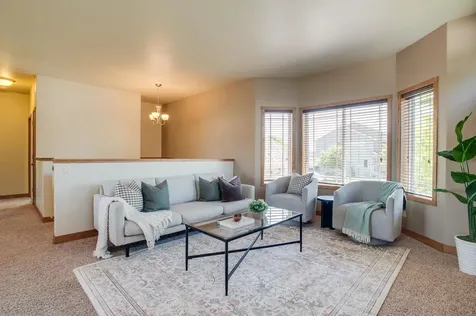 1254 39th Avenue S Moorhead MN 56560