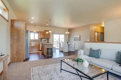 1254 39th Avenue S Moorhead MN 56560