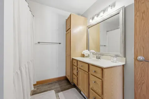 3032 32nd Street S Fargo ND 58103