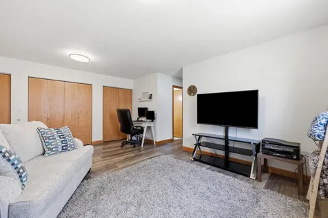 3032 32nd Street S Fargo ND 58103