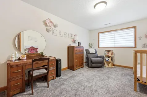 3032 32nd Street S Fargo ND 58103