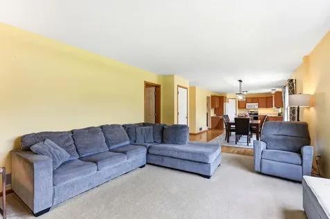 1414 Sunbird Lane Faribault MN 55021