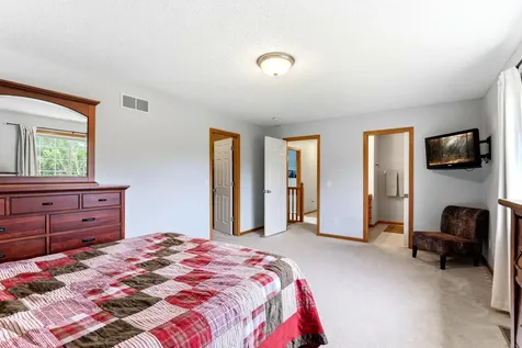 1414 Sunbird Lane Faribault MN 55021