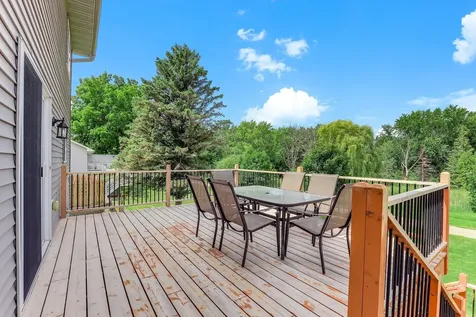 1414 Sunbird Lane Faribault MN 55021