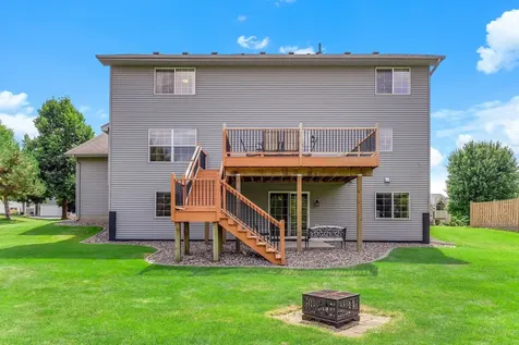 1414 Sunbird Lane Faribault MN 55021