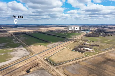 5904 166th Ave SE Walcott ND 58077
