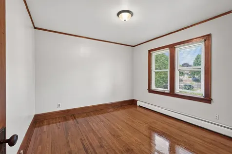 2122 N 6th Street Minneapolis MN 55411