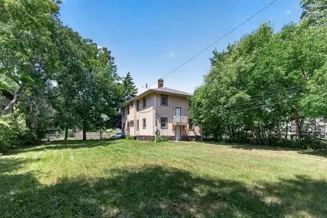 2122 N 6th Street Minneapolis MN 55411