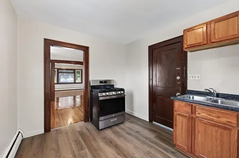 2122 N 6th Street Minneapolis MN 55411