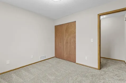 6120 64th Avenue N Brooklyn Park MN 55429
