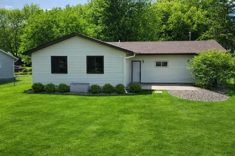 222 7th Avenue NW Lonsdale MN 55046