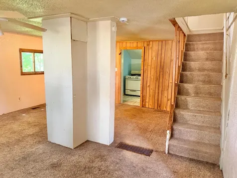 808 5th Avenue NE Austin MN 55912